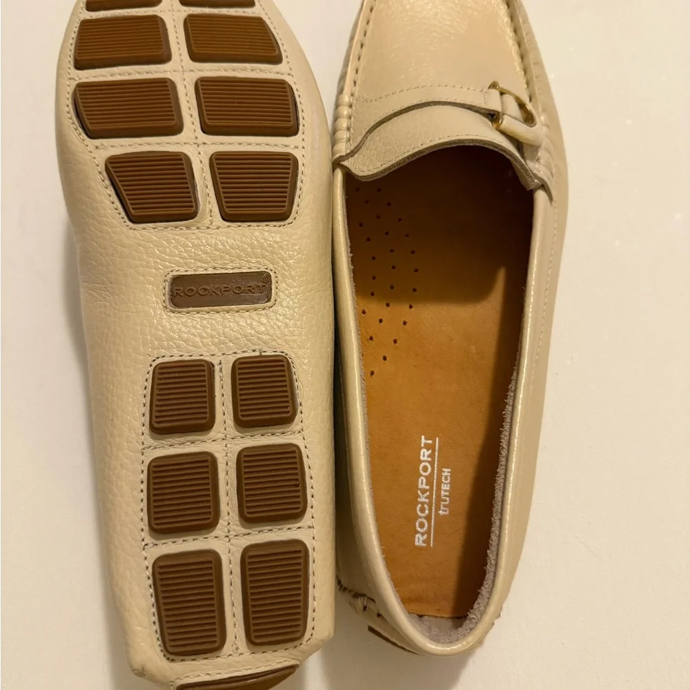 Rockport Bayview Ring Loafer Cream Pebbled Leather Driving Mocs CI7416 Womens 9W